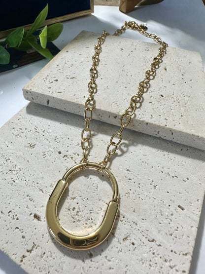 Oval Necklace