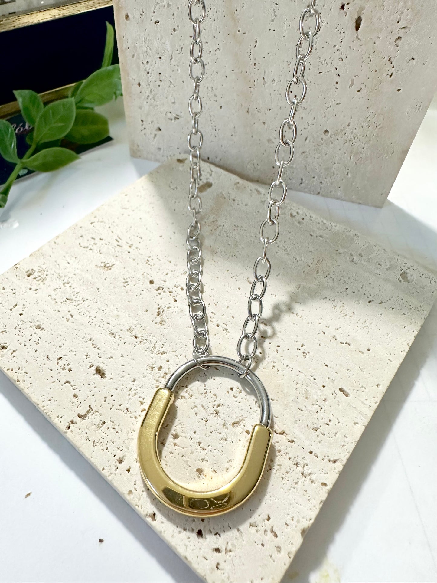 Oval Necklace