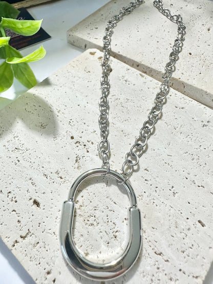 Oval Necklace