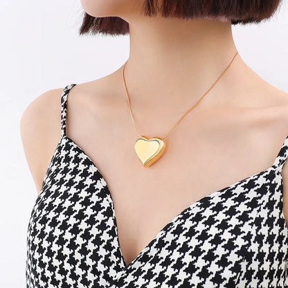 Collar Colgante Corazón Bárbara 