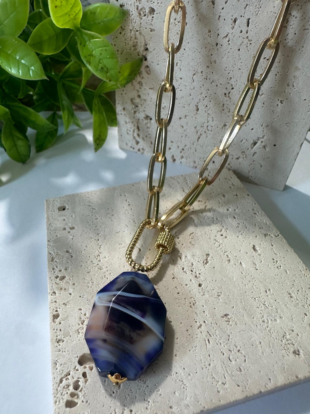 Aura Violeta Necklace