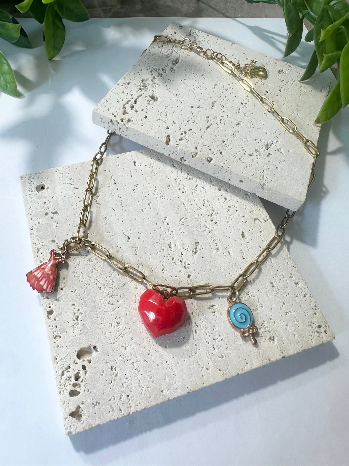 Collar Charms de Estilo